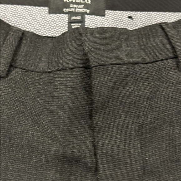 Black shoes men’s size 7 From Browns Shoes Canada, only wore once - Picture 5 of 6